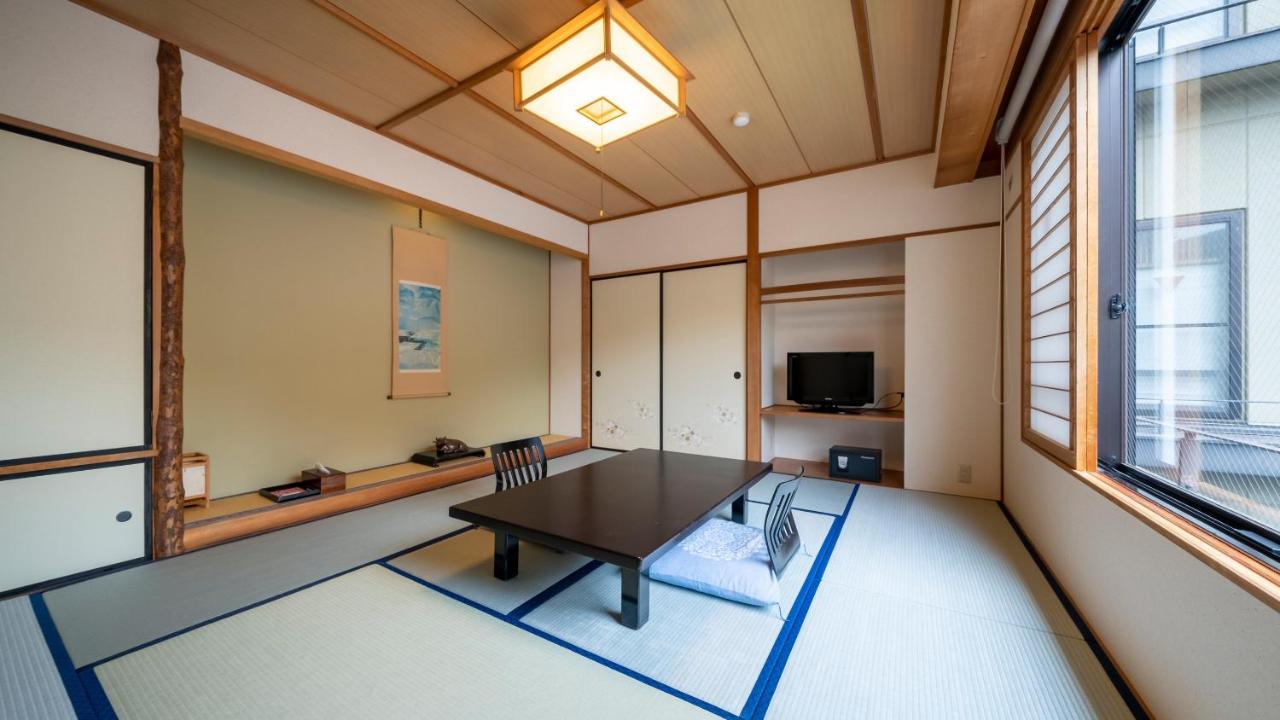 Nakamatsuya Ryokan Ueda Exterior photo